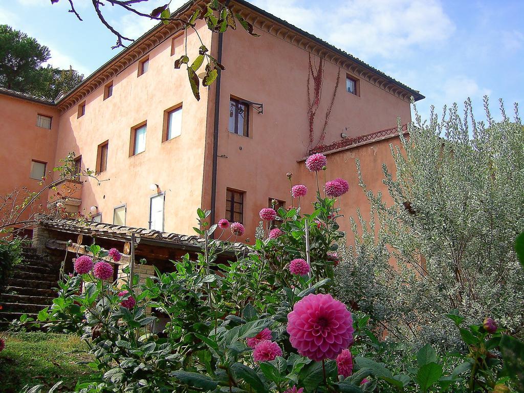 Villa Il Palazzino 볼테라 외부 사진